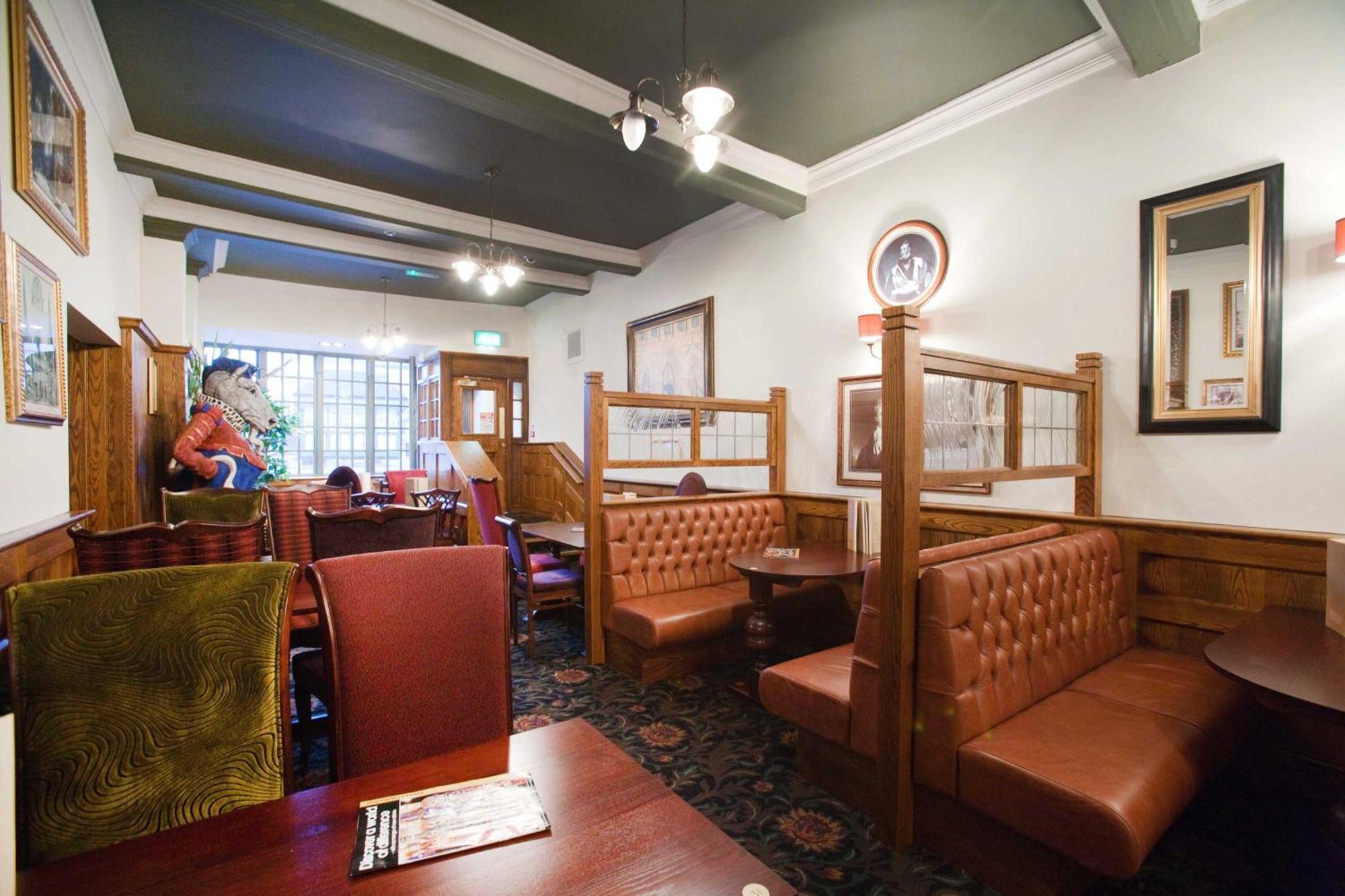 The Unicorn Hotel Wetherspoon Ripon Esterno foto